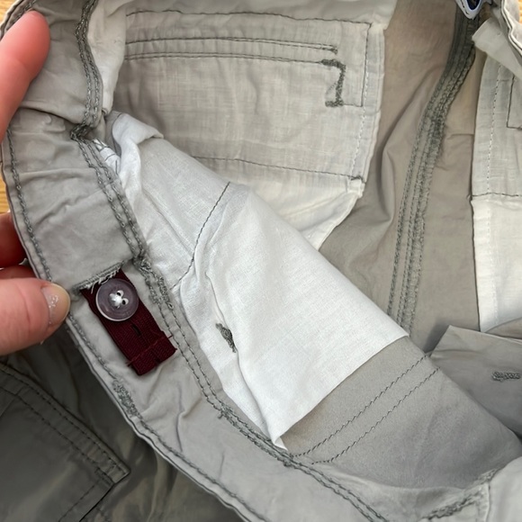 Old Navy 18 Husky Cargo Shorts NWT - Picture 5 of 7